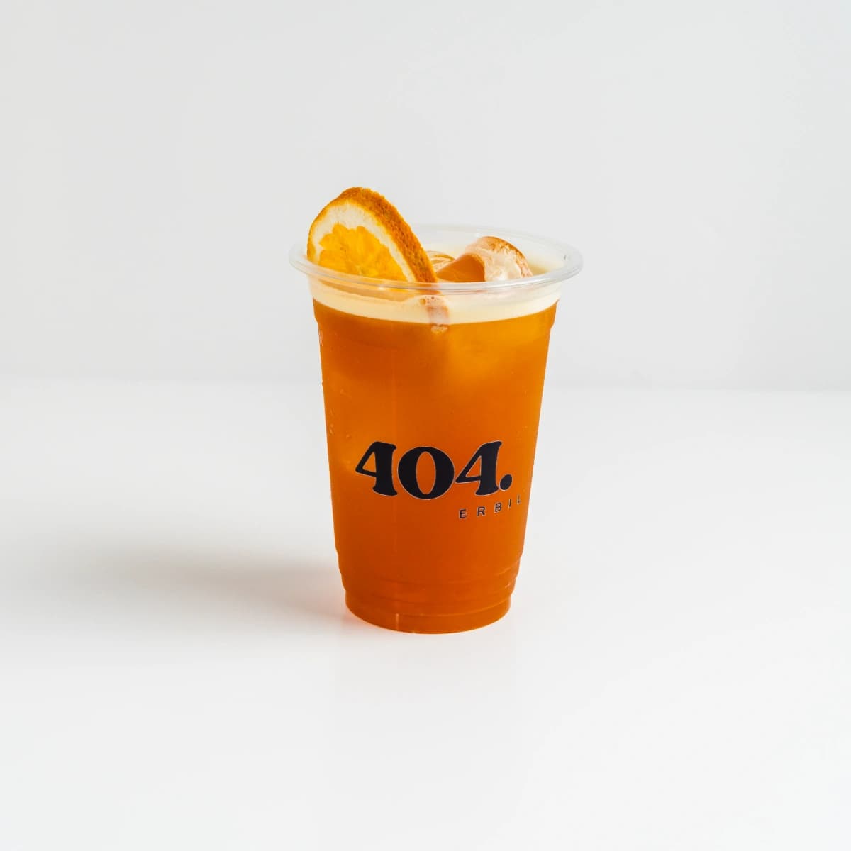 شاي مثلج بالفحم